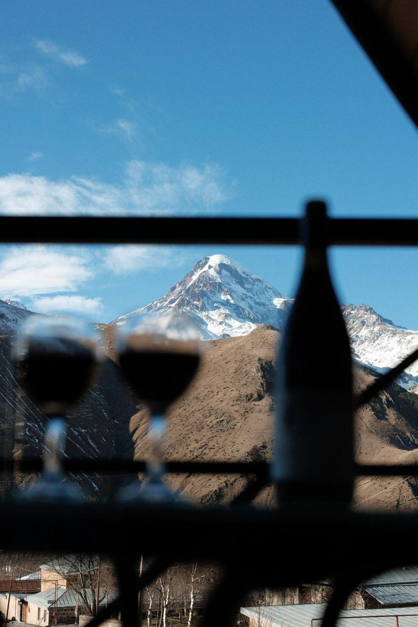 Sunset Cottage Kazbegi Exteriör bild
