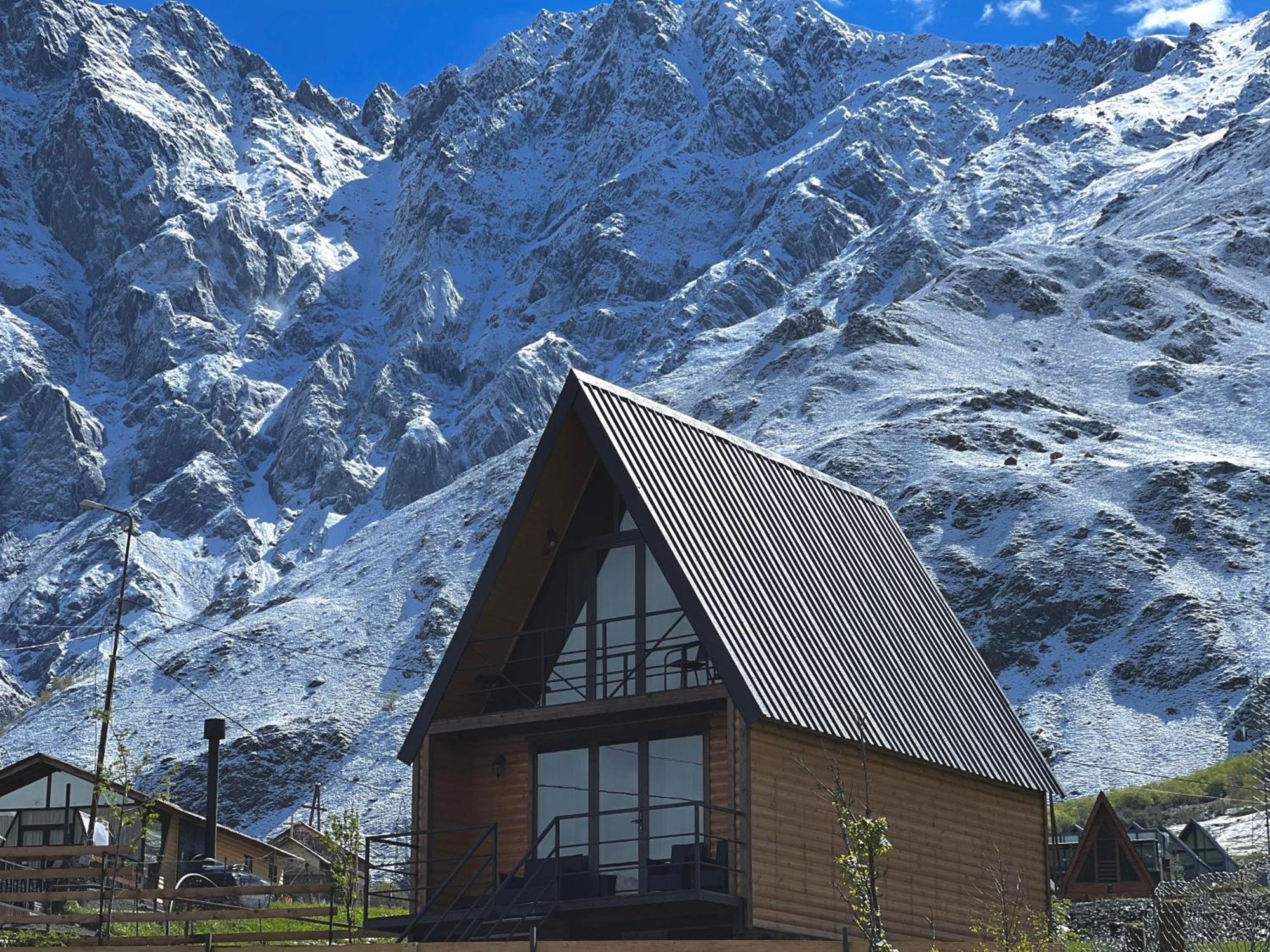 Sunset Cottage Kazbegi Exteriör bild