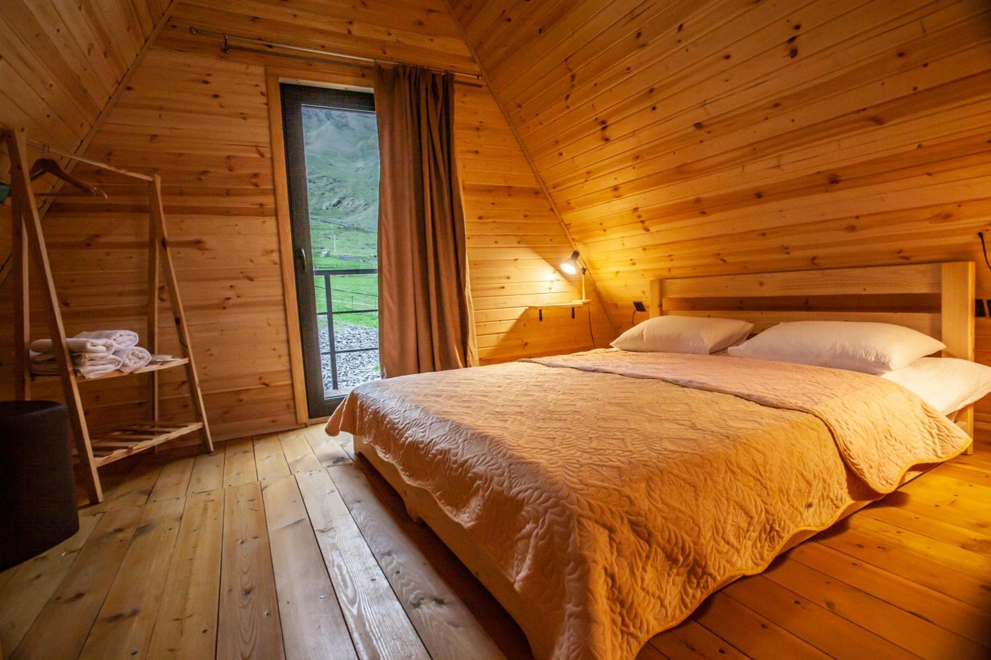 Sunset Cottage Kazbegi Exteriör bild